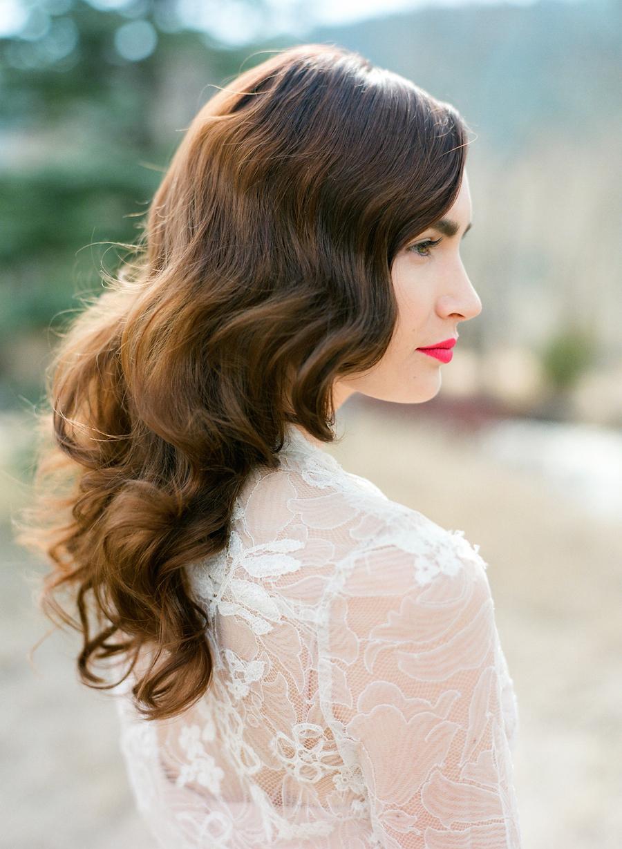 The Best Hairstyles for a Romantic Date Night