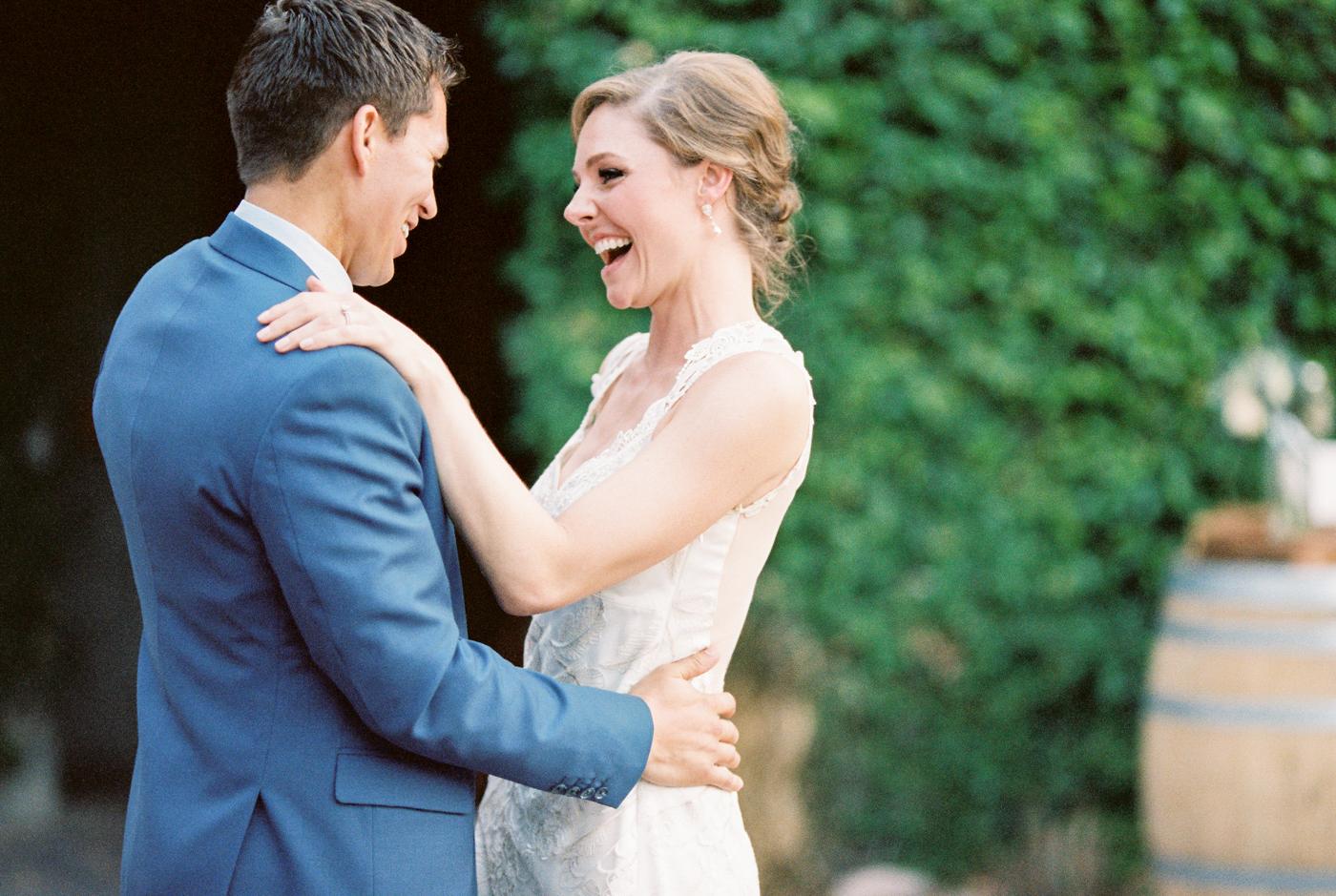 A Sunset Inspired Wedding For The Beach Loving Couple a-sunset-inspired-wedding-for-the-beach-loving-couple