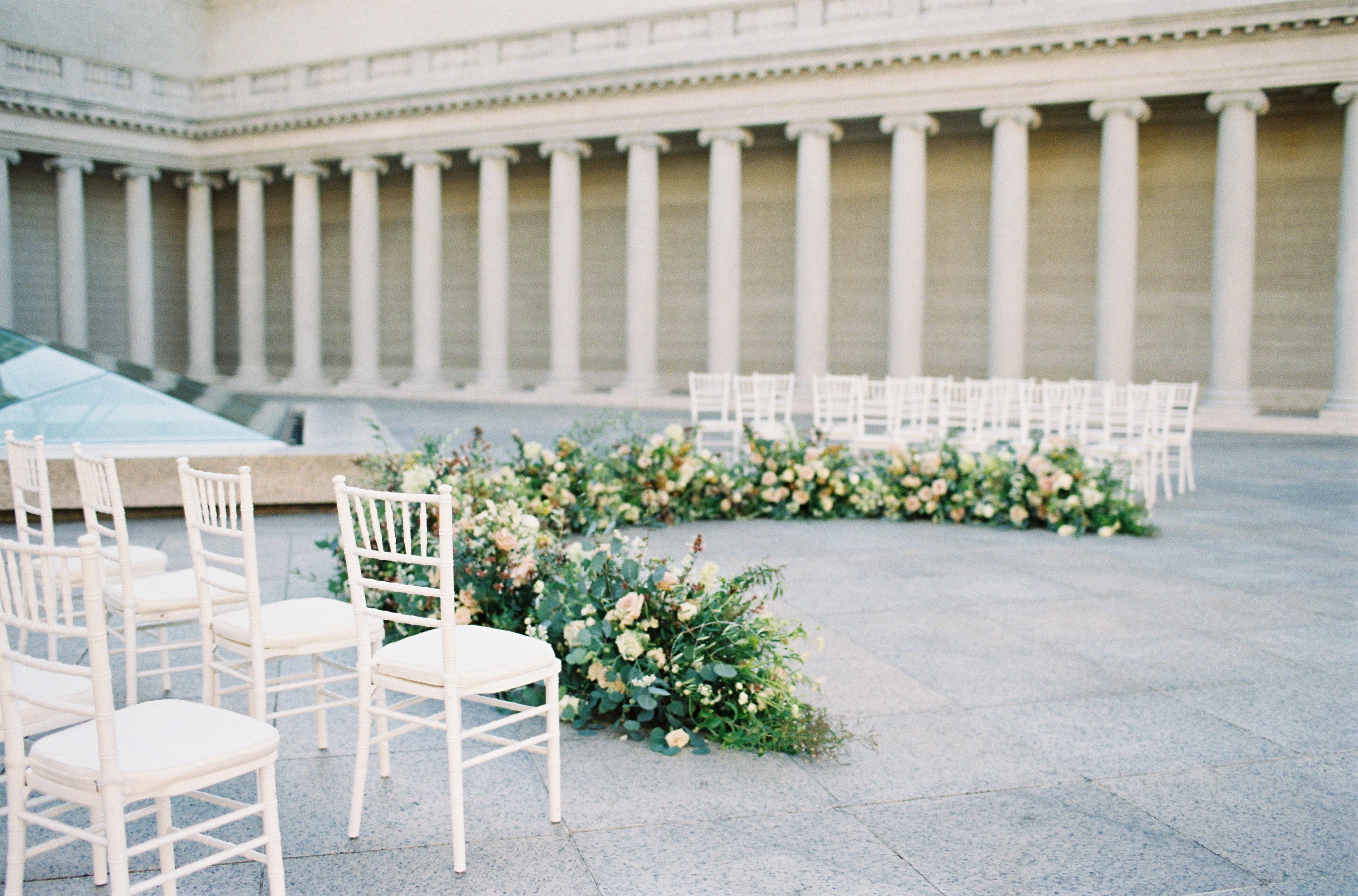 Proof That A Non Traditional Wedding Venue Is Key For A Wow Worthy 