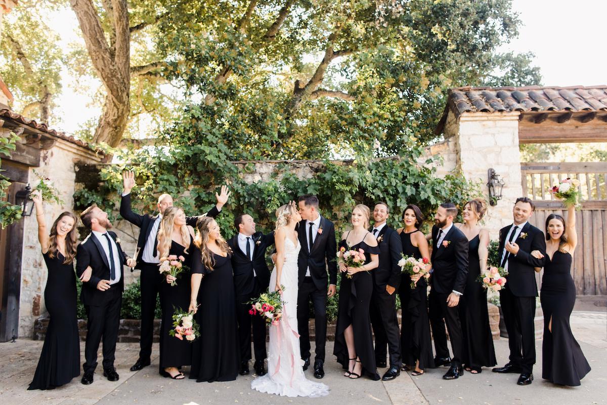 An Unfinished Arbor, Endless Rolling Hills and the Sweetest Couple Ever -  YES Please!
