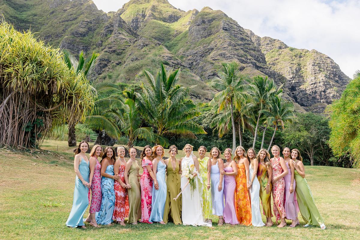 Colorful, Laid-Back Luxury in a Tropical Kualoa Ranch Wedding