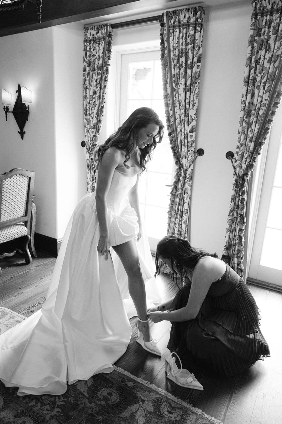 An Earthy Green and White Wedding with Soft Citrus Accents at Sea Island Resort An Earthy Green and White Wedding with Soft Citrus Accents at Sea Island Resort