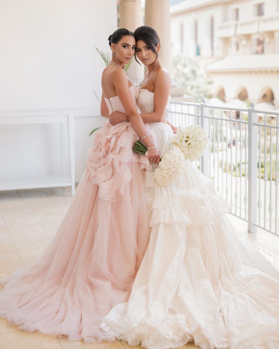 open lace back dress Vera Wang 2004 Strapless Silk Wedding Gown with Pale Pink detachable B –  The Kit Vintage