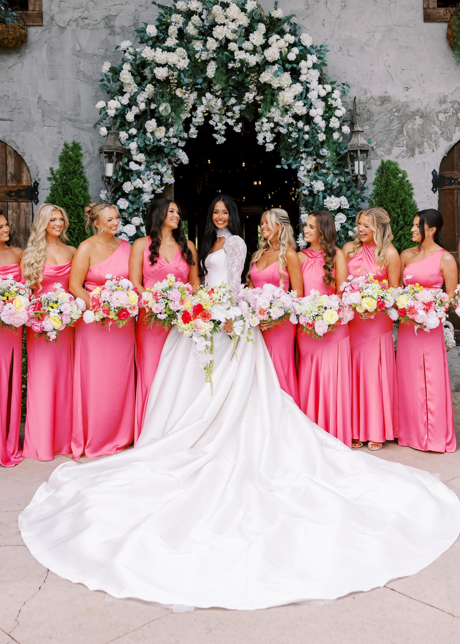 la dolce vita dress code for ladies wedding in Pink: An Italian-Inspired Infused with Personal Heirlooms la dolce vita theme dress code women's