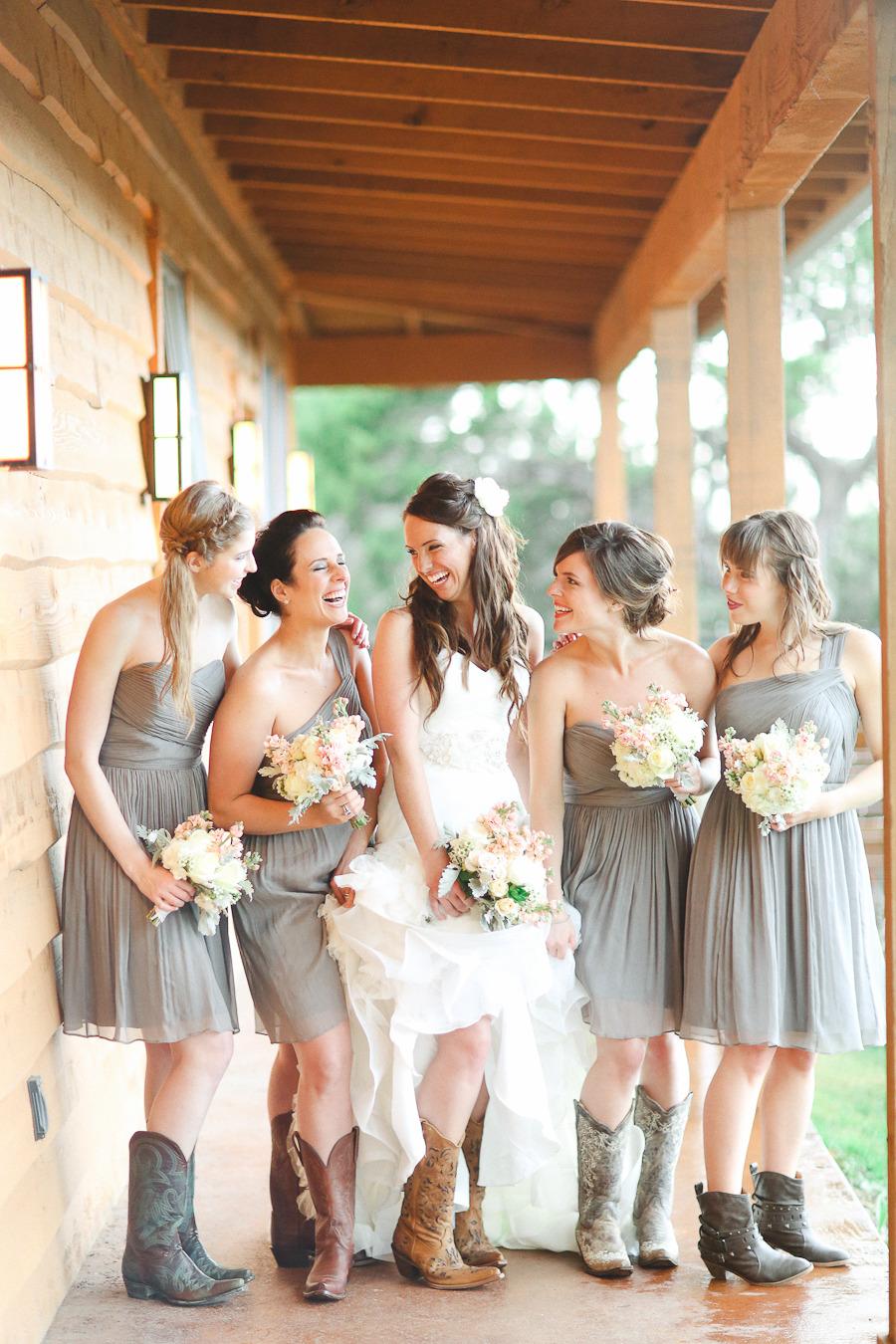 cut out back skater dress Klaudia while the flared skirt Glitter Black Open Back Color:CHAMPAGNE_C Holiday25