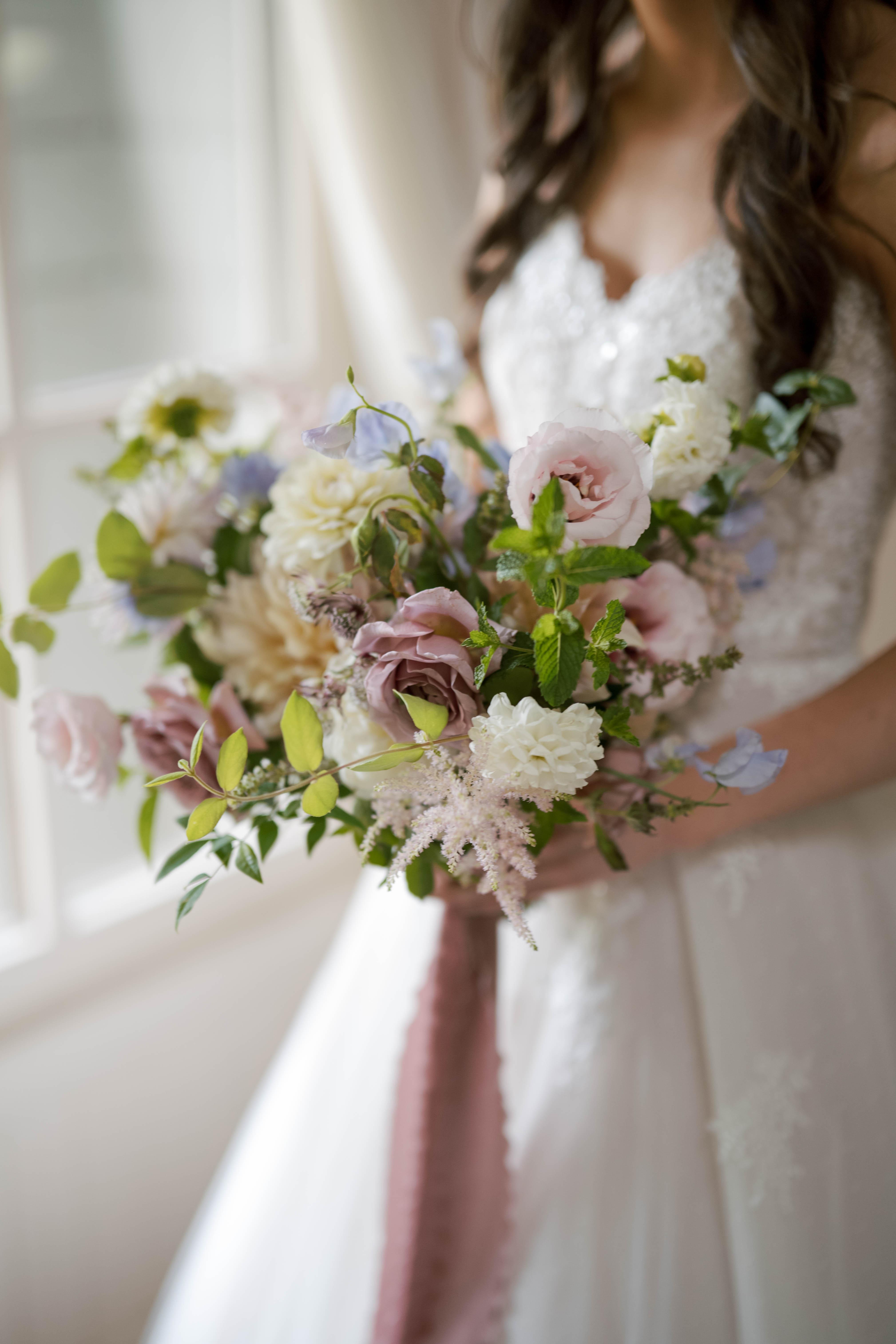 Virginia Wedding Ideas and Inspiration - Style Me Pretty