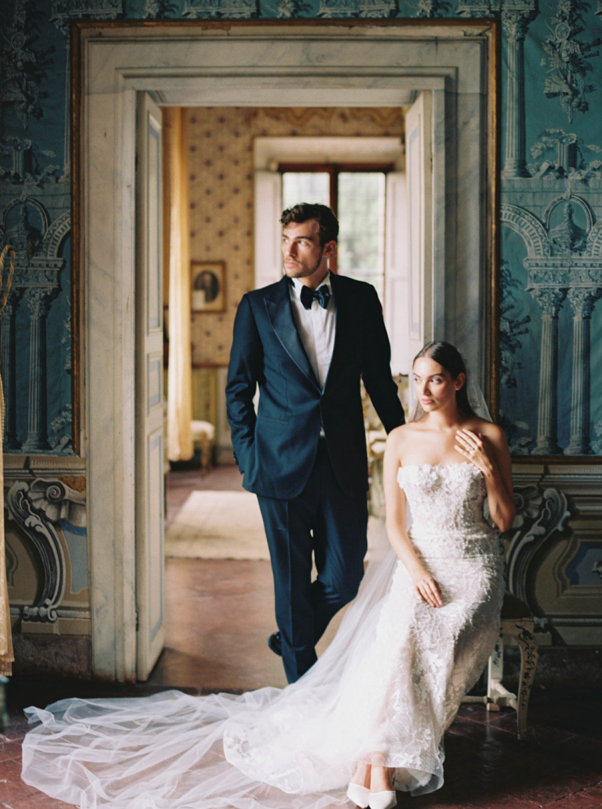 A whole lot of Blooming Backyard Roses at an Beautiful Baroque Villa in Tuscany