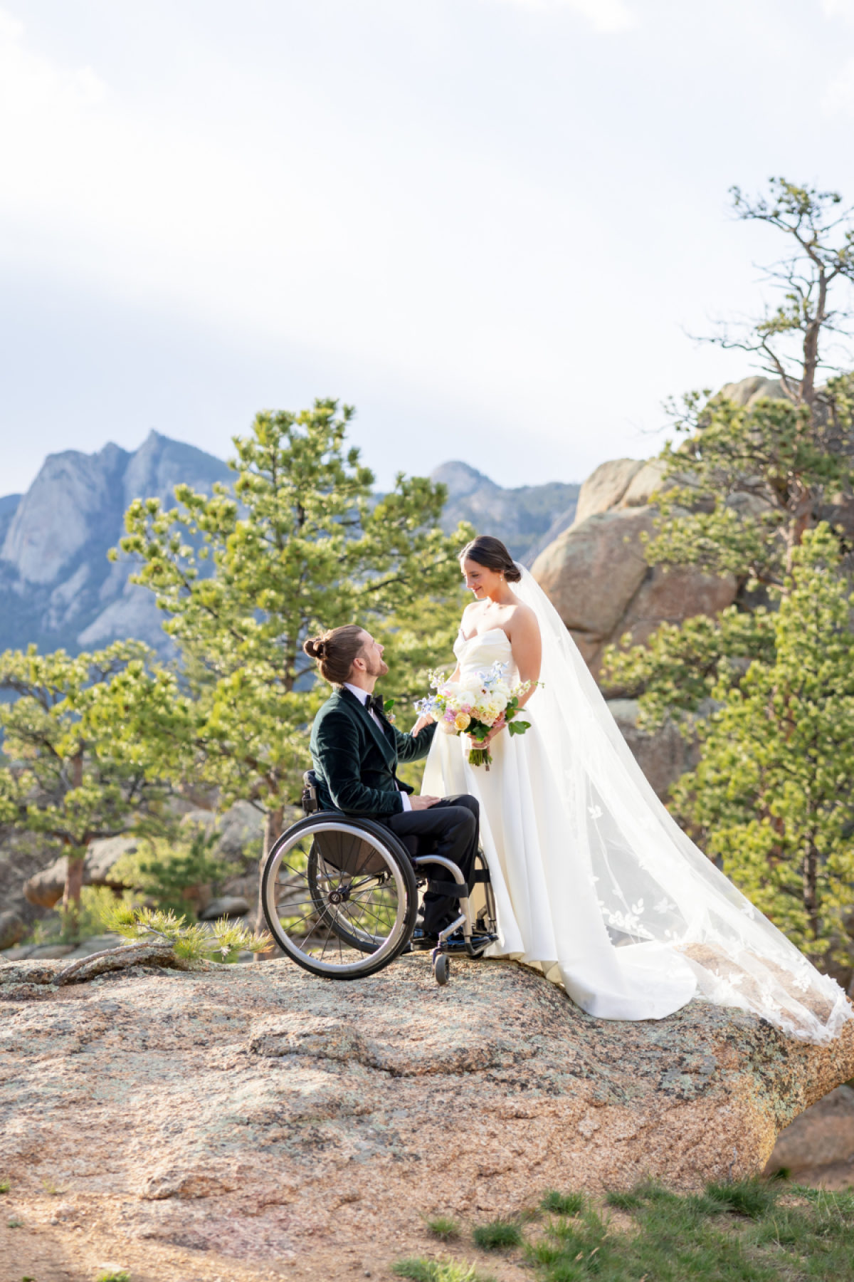 A Spring Mountain Wedding Colored by Wildflowers at Black Canyon Inn