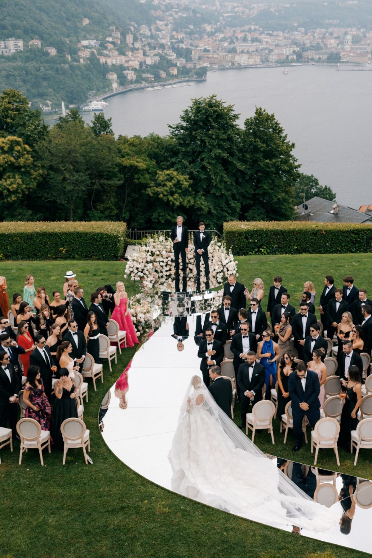A Mirrored Aisle That Will Take Your Breath Away at Villa Bonomi