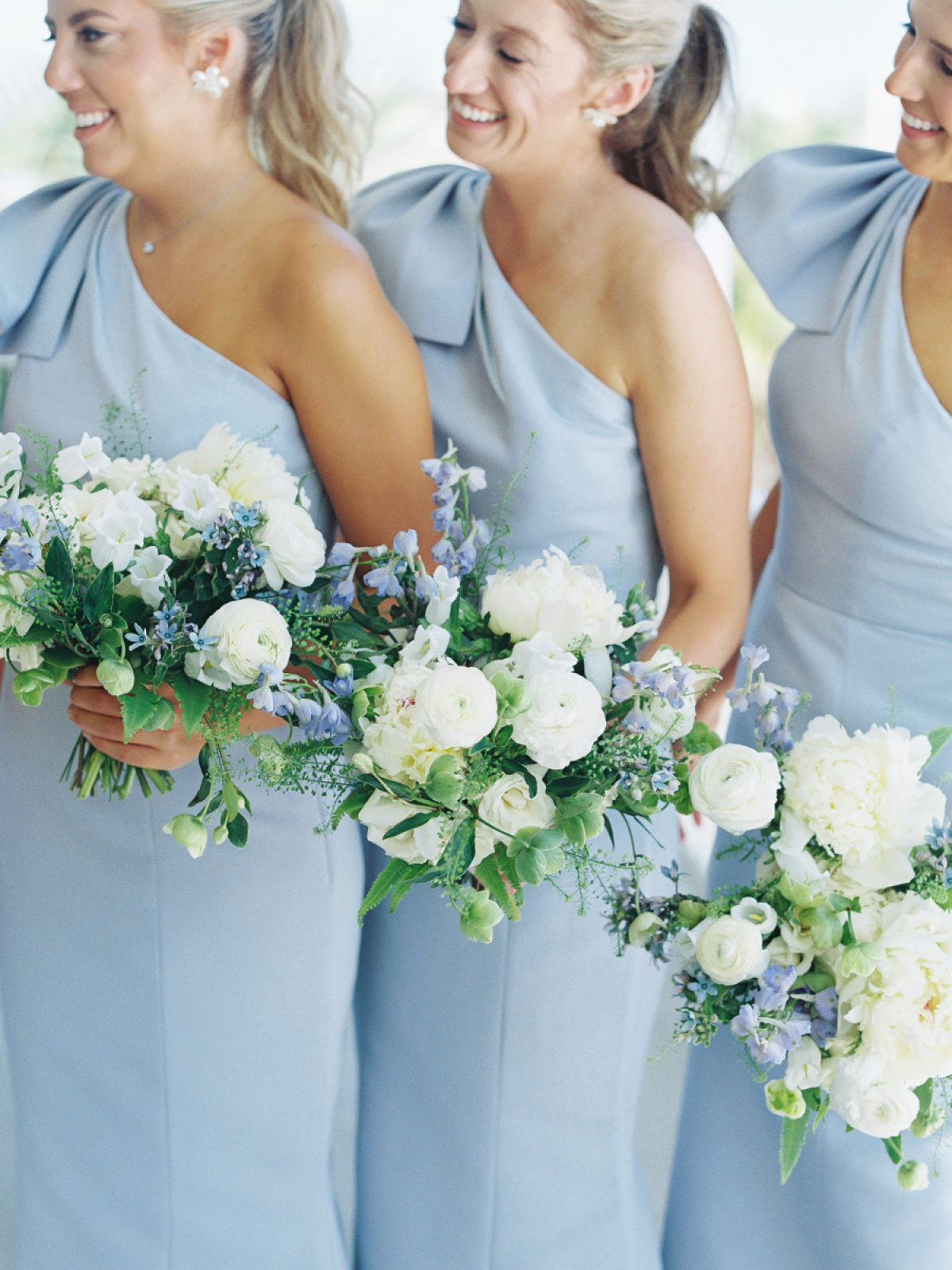 A Summertime Wedding Weekend That Exuded All Things Charleston With Clean and Airy Touches