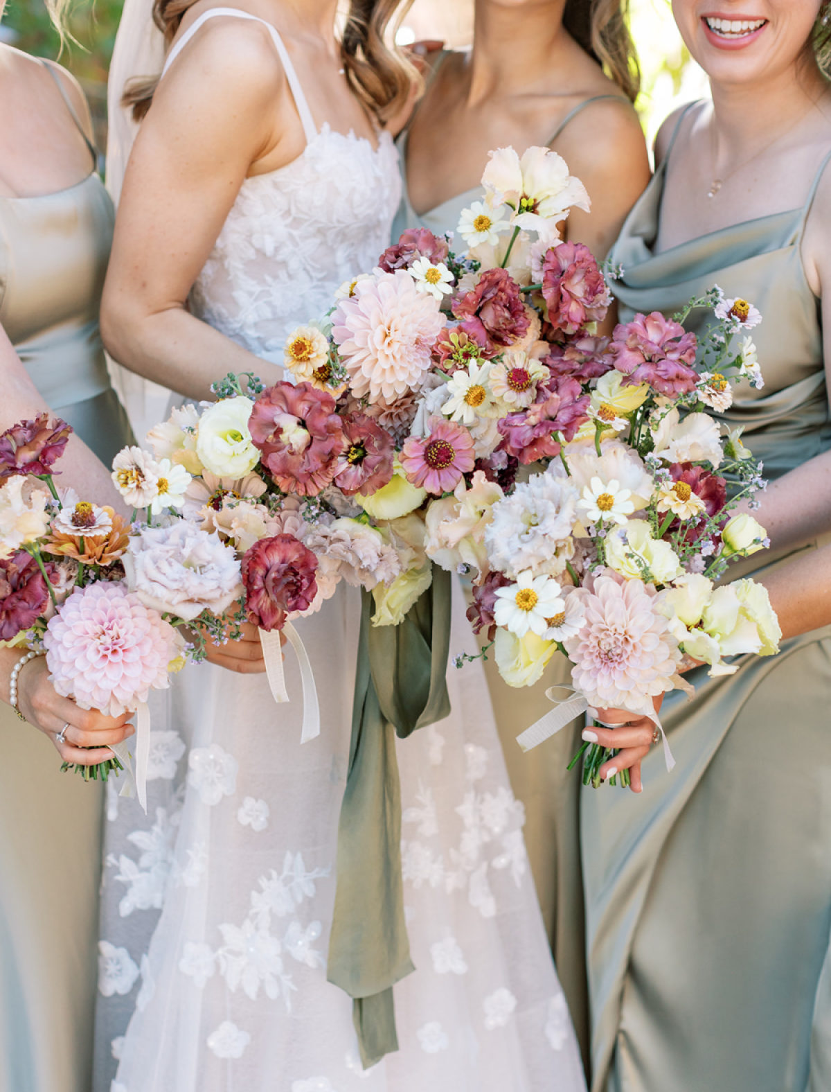 A Vintage-Inspired Garden Wedding with Pastel Hues and a Bunny Named Dewey