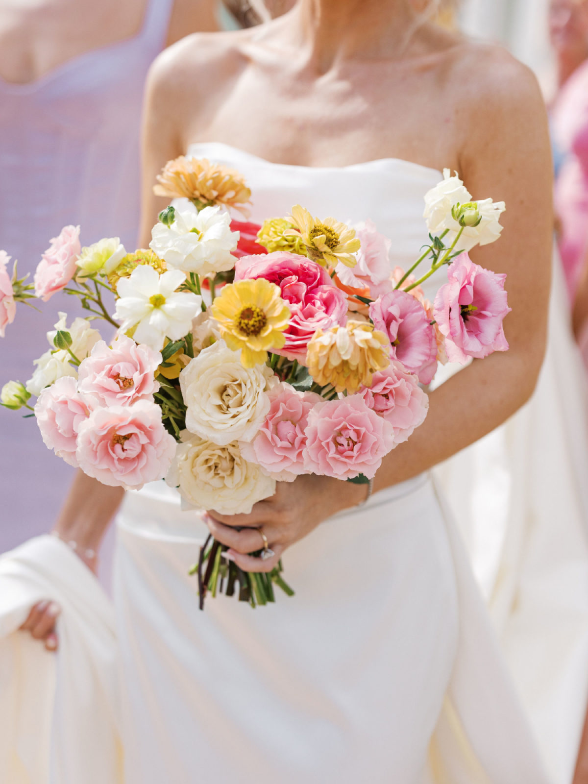 Floral-Focused and Full of Fun: A Coastal-Style Celebration with Texas Spirit