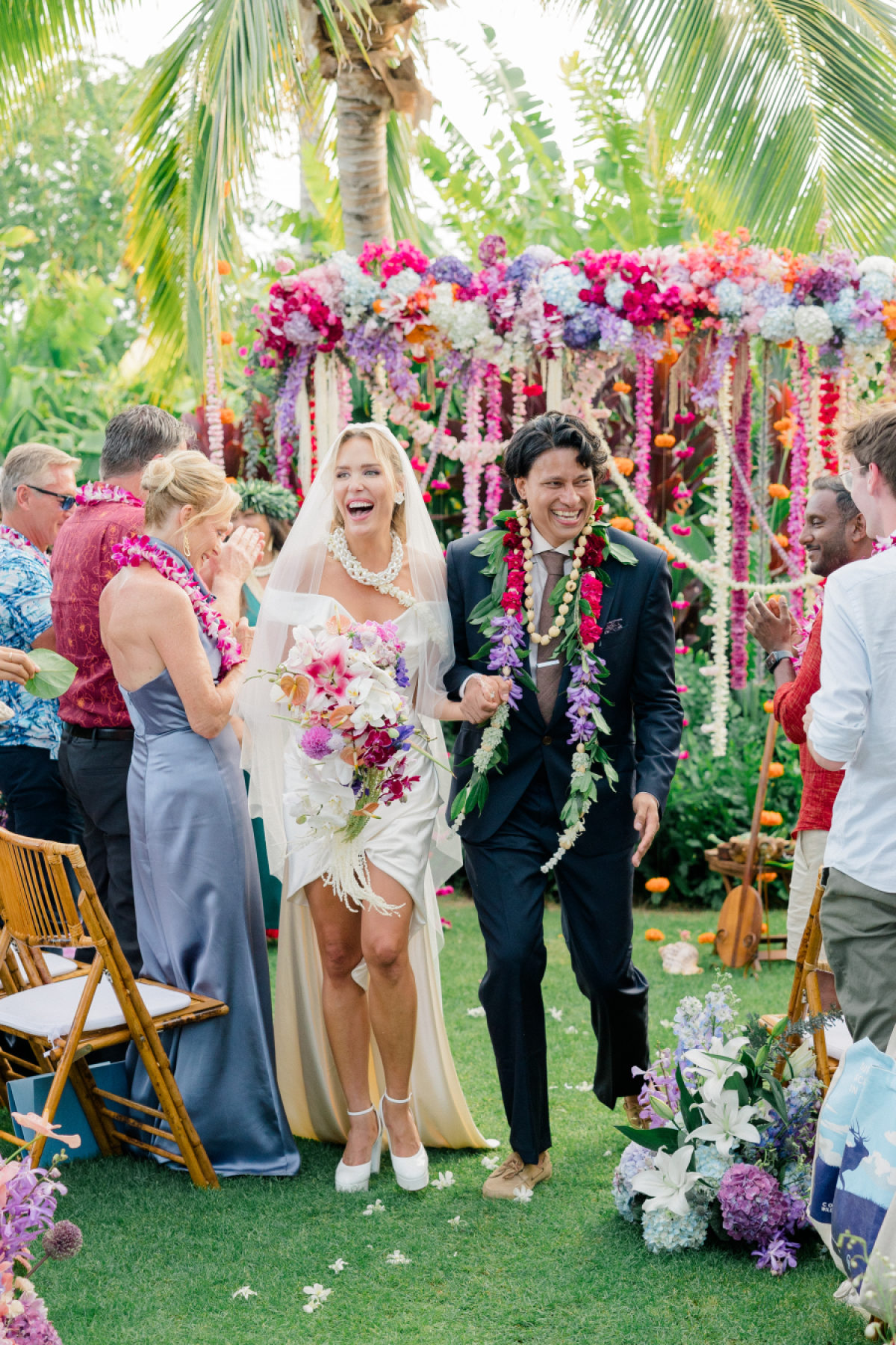 A Hawaiian Celebration That Mirrors the Radiance of a Kona Sunset