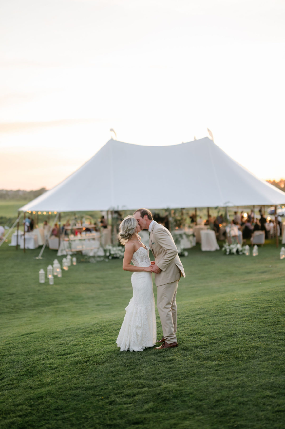 Where Golf Meets the Sea: Riley & Katie’s Timeless Celebration at The Ocean Course