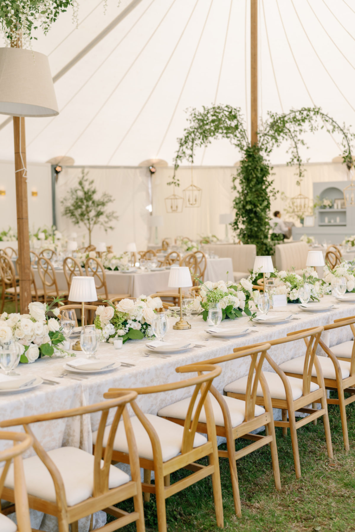 A Charleston-Inspired Wedding Filled with Southern Charm and Timeless Tennessee Elegance