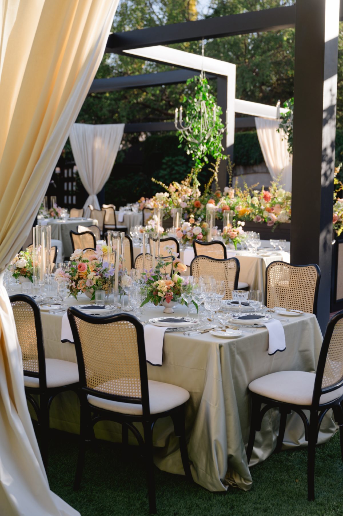 Dogs, 90s Nostalgia, and Napa Romance: A Wedding Weekend Made Just for Them