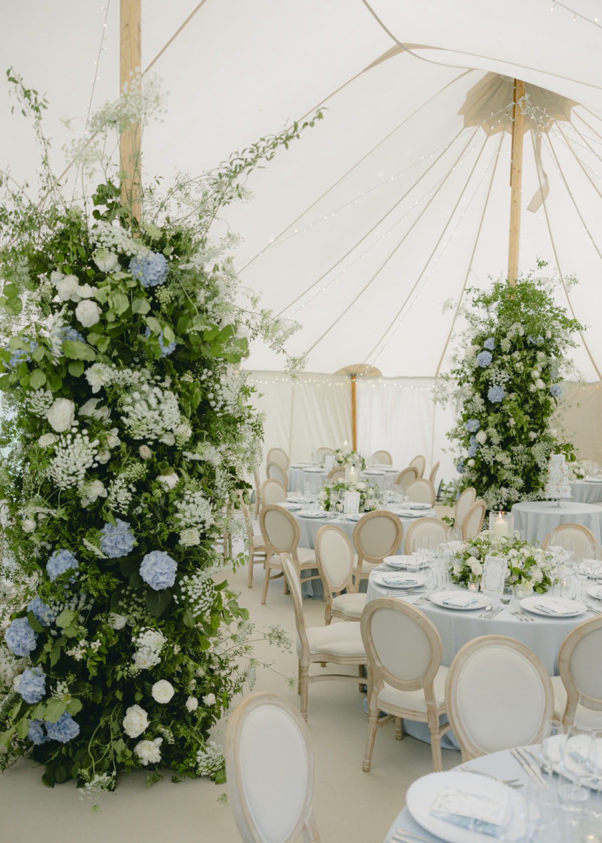 A Cornwell Manor Wedding Designed with Classic Romance and a Lush Garden Spirit