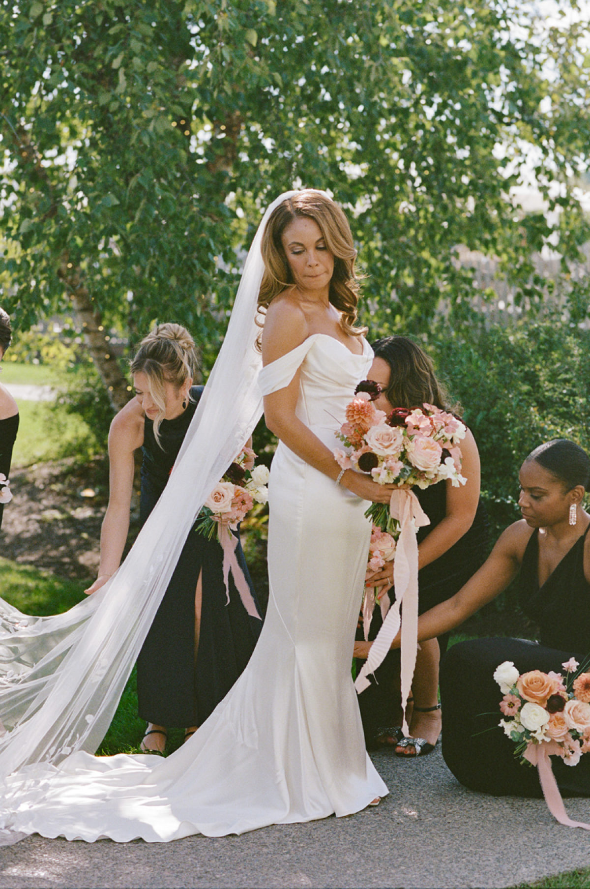 A Meaningful Autumn Wedding in the Finger Lakes, Where Their Story Began