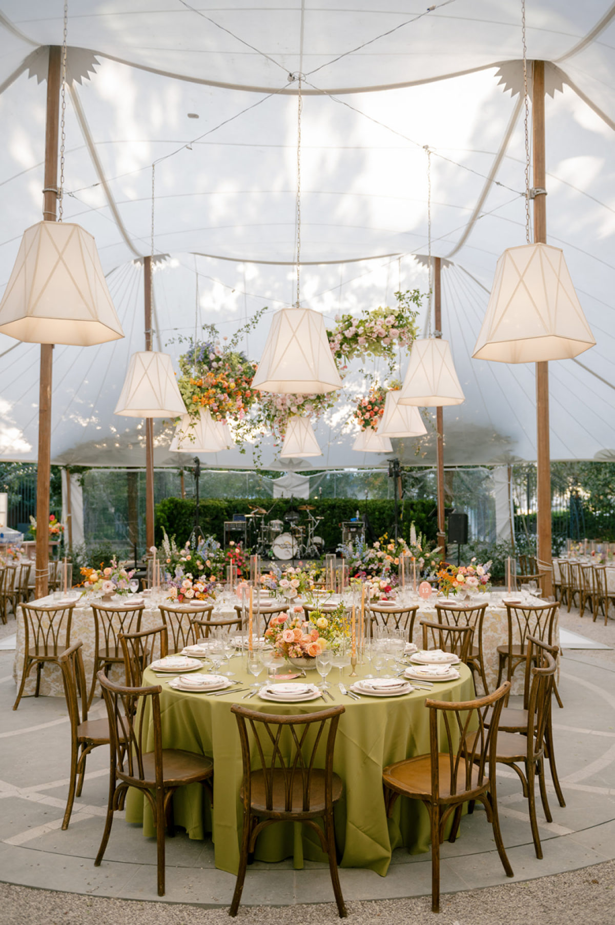 A Charleston Wedding Weekend Steeped in Color, Charm, and Meaning at The Gibbes Museum of Art