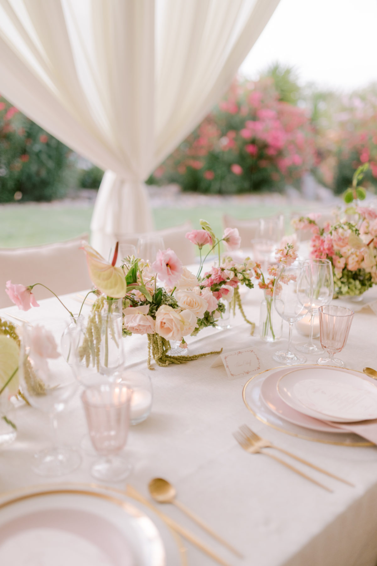 An Airy Garden Celebration Rooted in Organic Texture and Personal Touches at Rosewood San Miguel