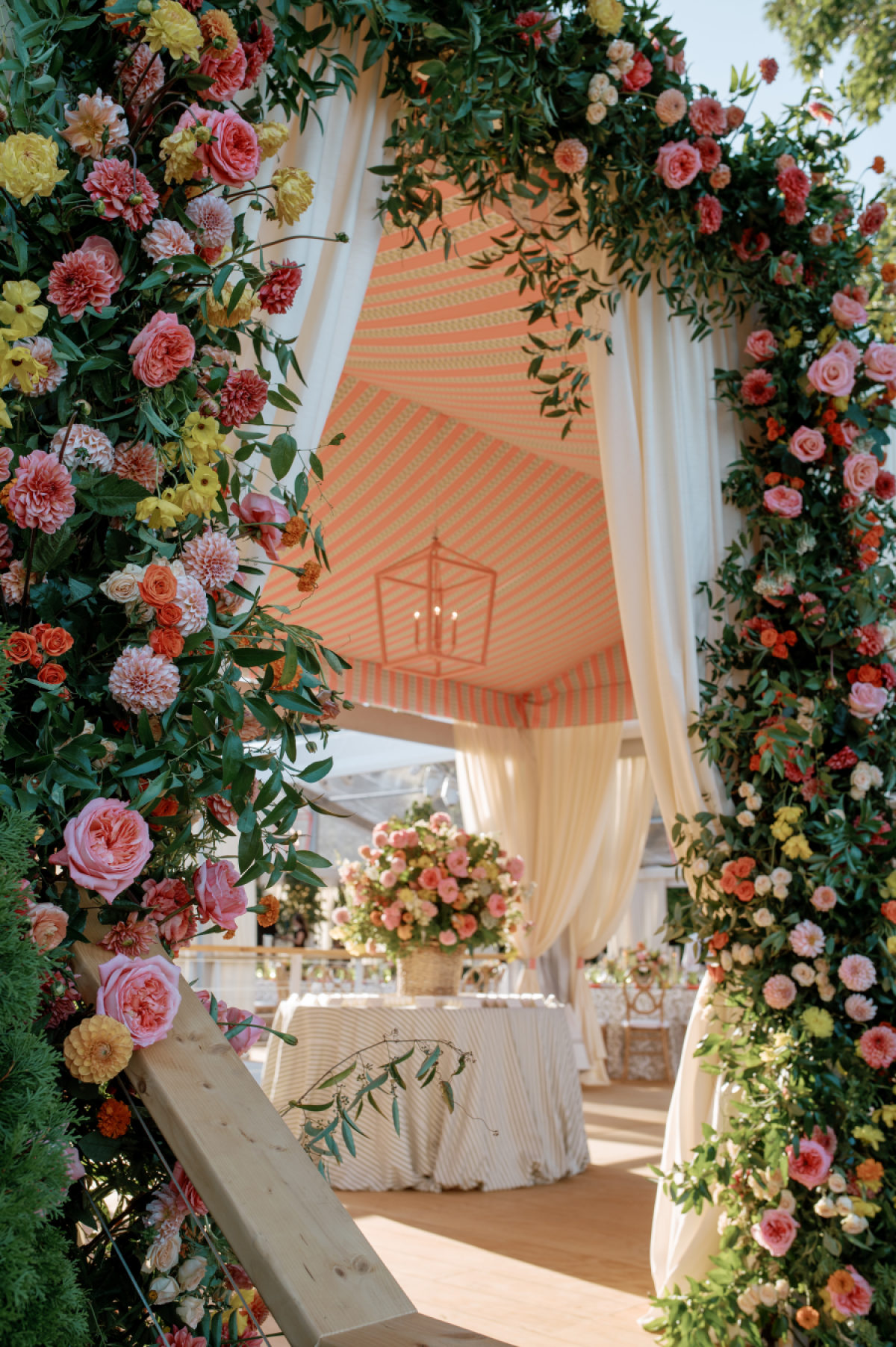 A Nancy Meyers-Inspired Coastal Garden Wedding at the Bride’s Family Home on Cape Cod