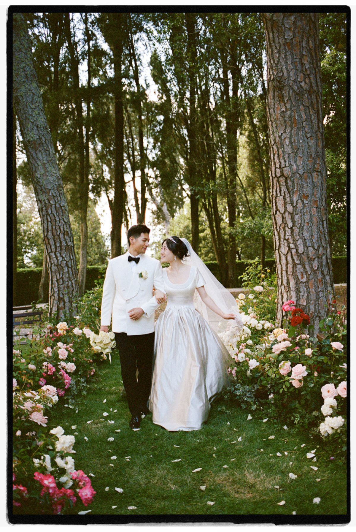 Ancient Stone and Wild Roses at an Immersive Tuscan Wedding Weekend