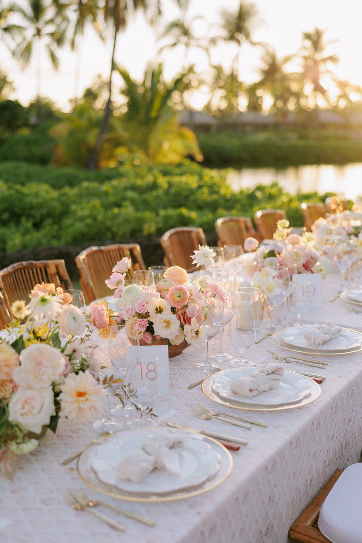Casamento leve e sofisticado em resort de luxo no Havaí