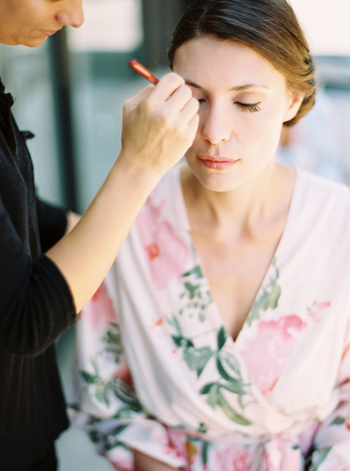 Summer-Proof Wedding Hair and Makeup Tips From a Pro