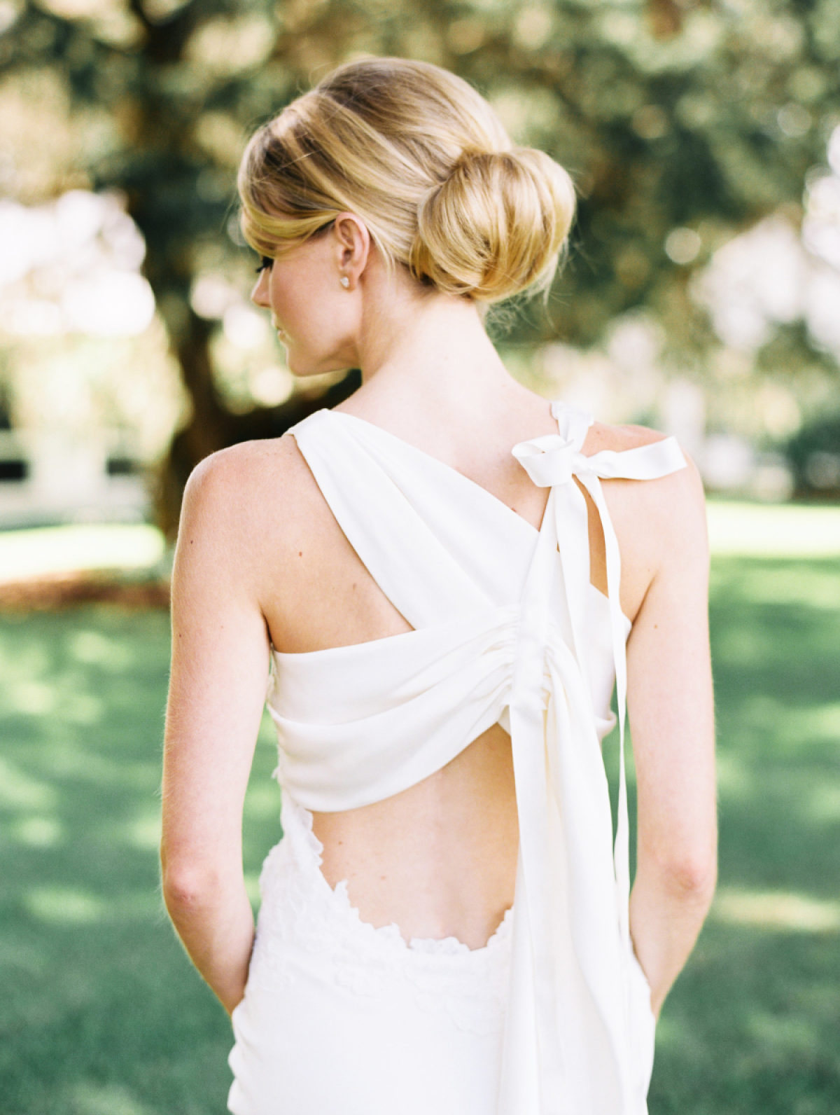 A Minimalist Approach to Bridal Fashion No Matter Your Style